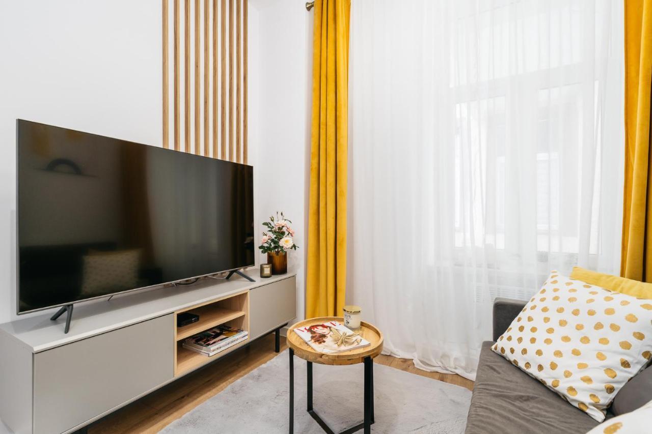 Apartament Orzeszkowa - Loftaffair Krakow Exterior photo